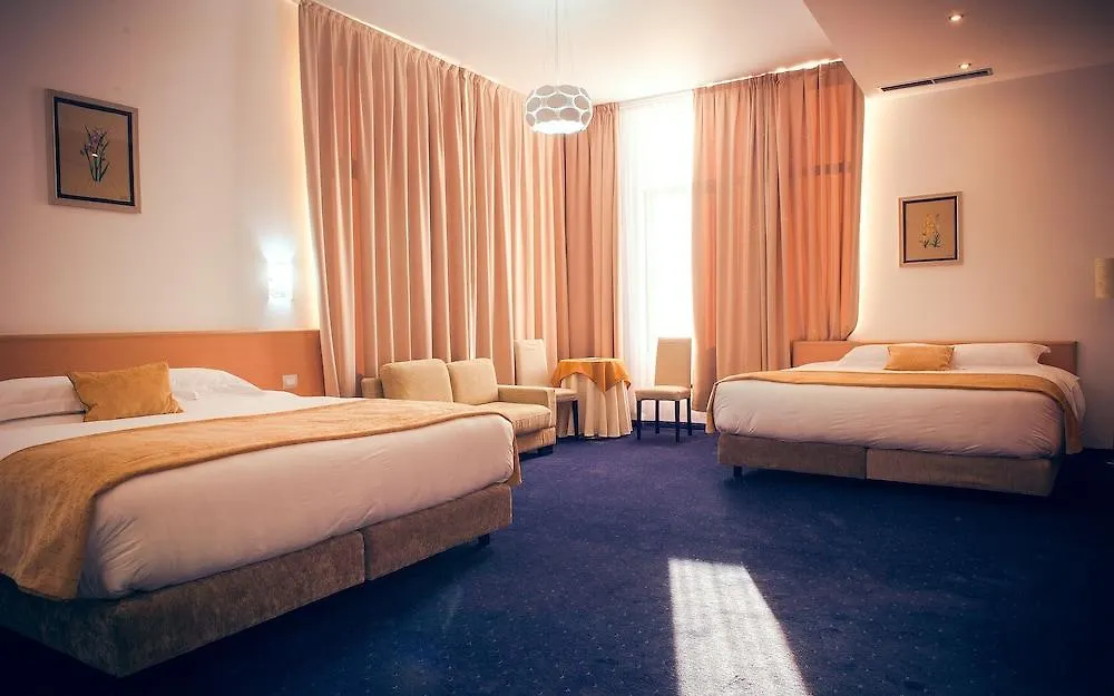 Hotel Airport Tirana Rinas
